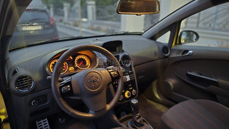 Opel Corsa D gsi
