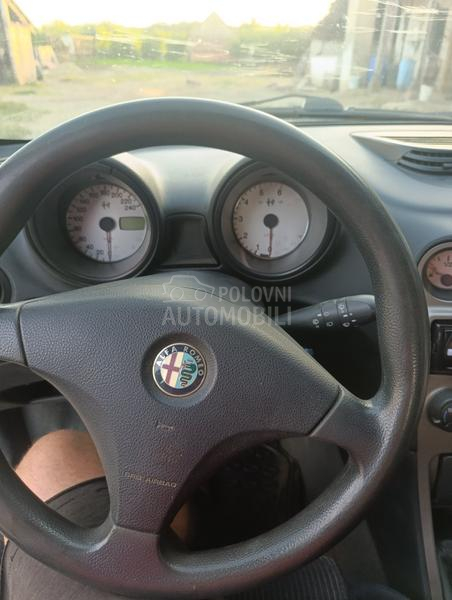 Alfa Romeo 156 