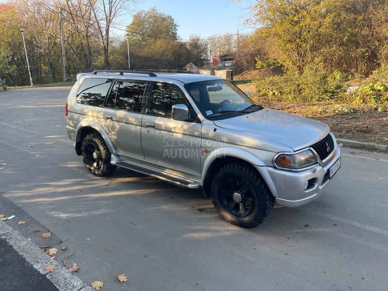 Mitsubishi Pajero Sport 3.0