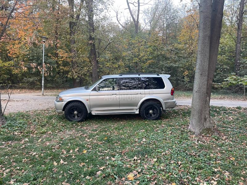 Mitsubishi Pajero Sport 3.0