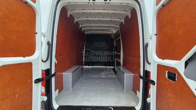 Volkswagen Crafter /DSG//L2H2//