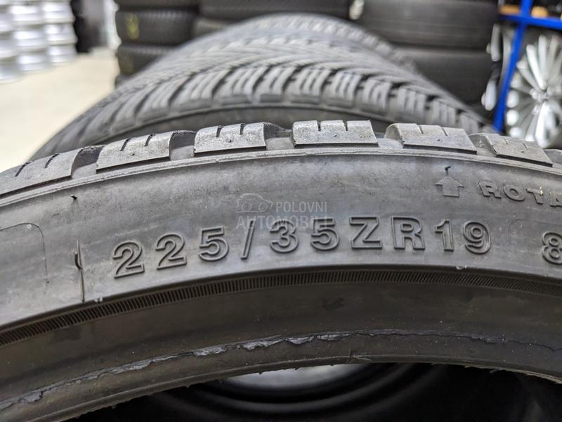 Imperial 225/35 R19 Sve sezone
