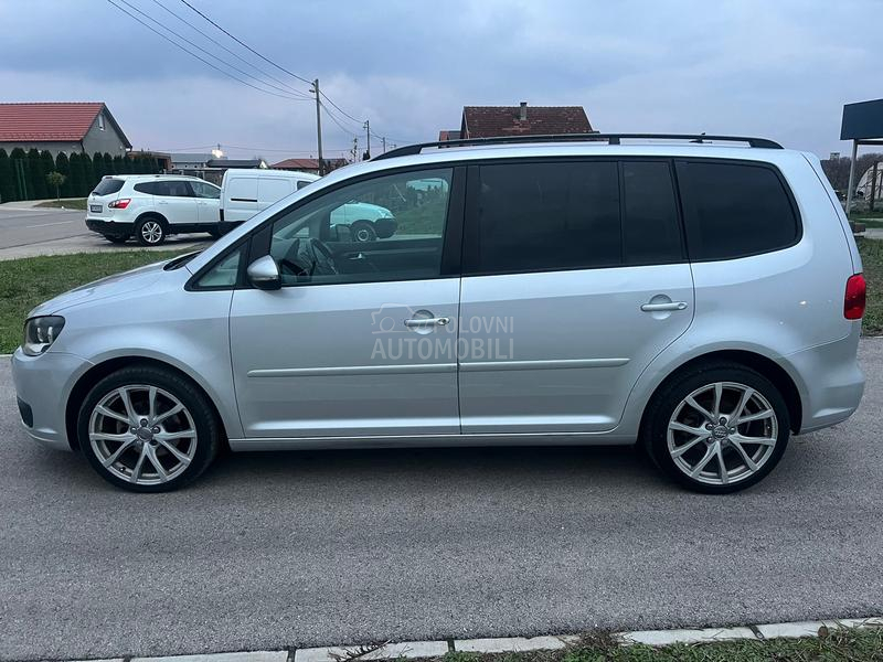 Volkswagen Touran 1.6  tdi DSG
