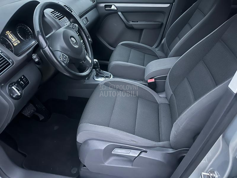 Volkswagen Touran 1.6  tdi DSG