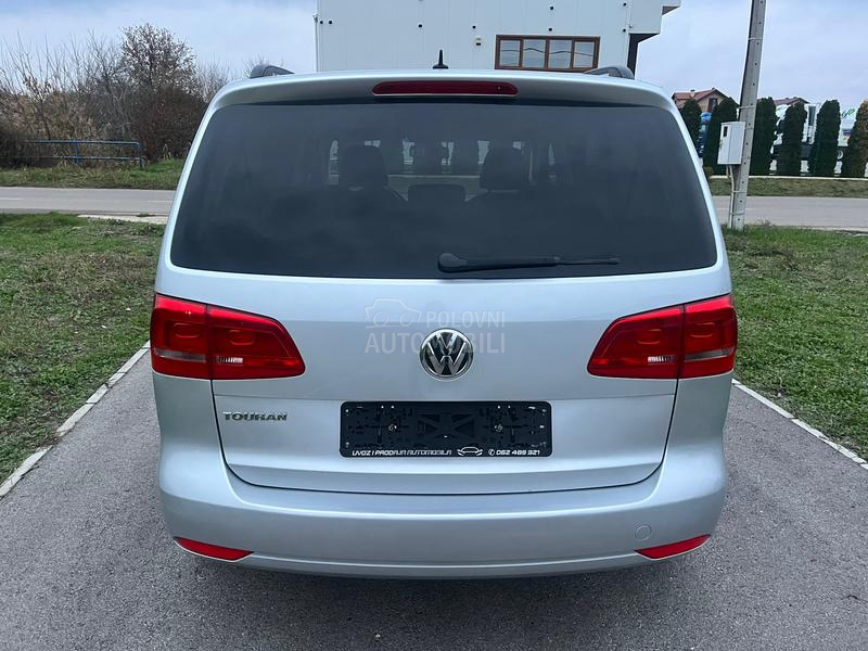 Volkswagen Touran 1.6  tdi DSG