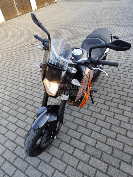KTM 690