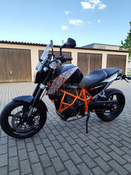 KTM 690