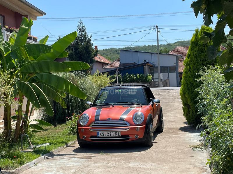MINI Cooper Cabriolet
