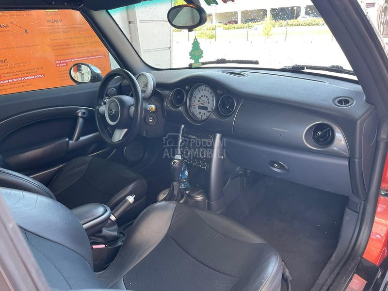 MINI Cooper Cabriolet