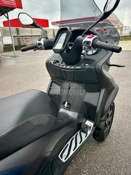 Piaggio MP3 500 LT