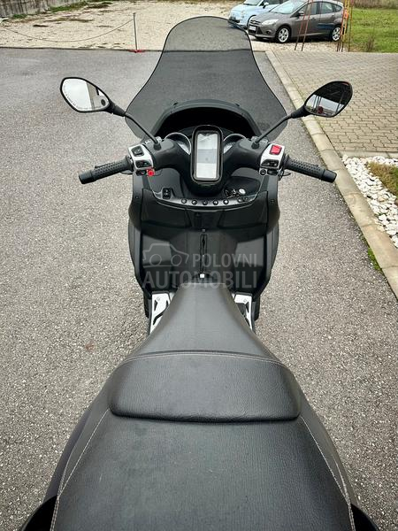 Piaggio MP3 500 LT