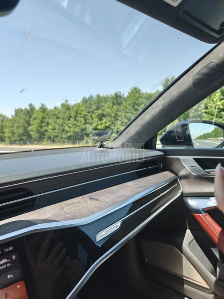 Audi A7 S7