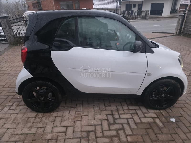 Smart ForTwo 1.0 Švajcarska