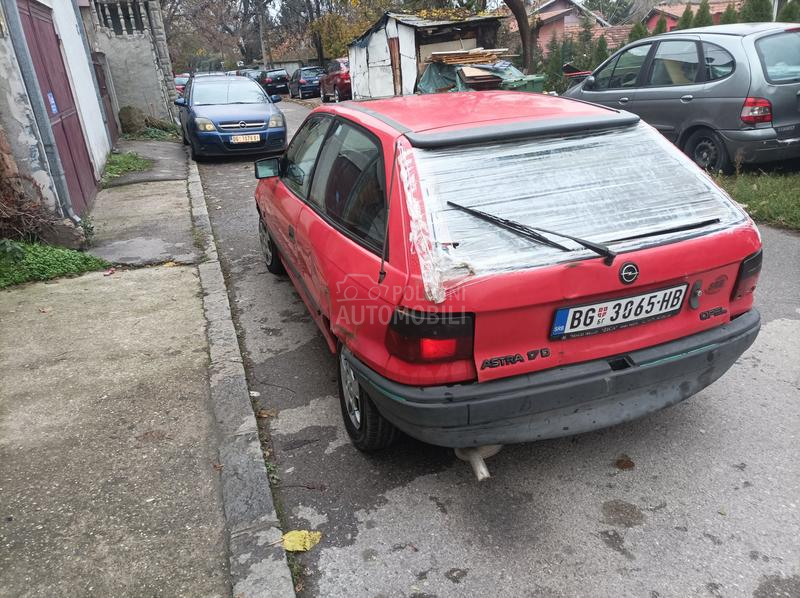 Opel Astra F vozdovac