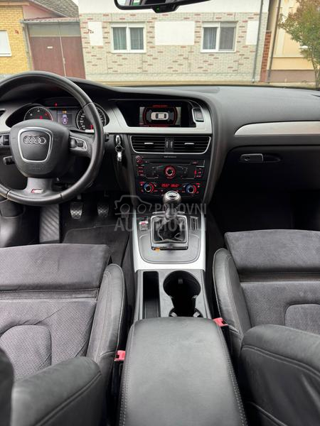 Audi A4 2.0 TDI S-LINE