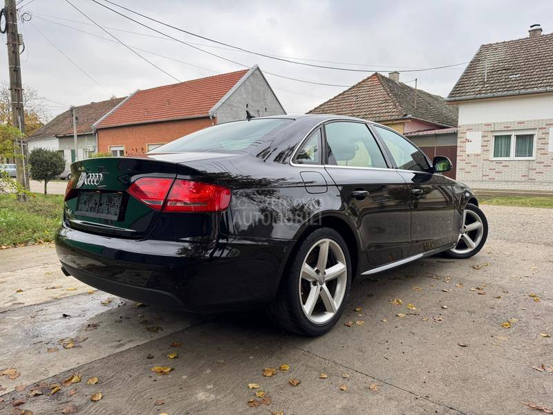 Audi A4 2.0 TDI S-LINE