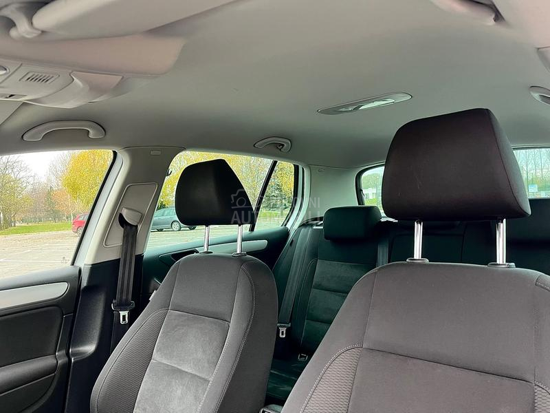 Volkswagen Golf 6 1.6 TDI HIGHLINE