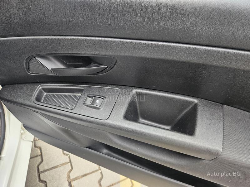 Fiat Grande Punto 1.2 8V BASE