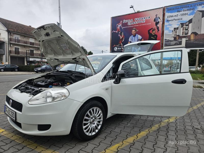 Fiat Grande Punto 1.2 8V BASE