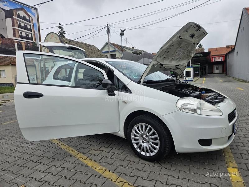 Fiat Grande Punto 1.2 8V BASE