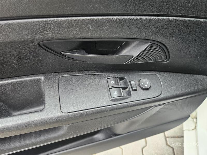 Fiat Grande Punto 1.2 8V BASE