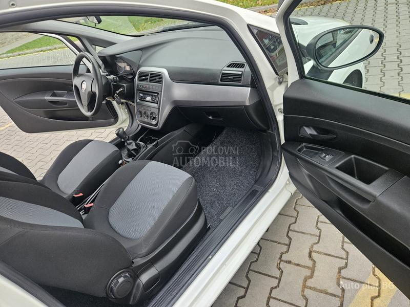 Fiat Grande Punto 1.2 8V BASE