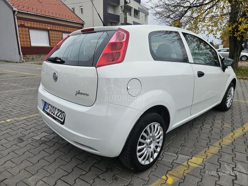 Fiat Grande Punto 1.2 8V BASE