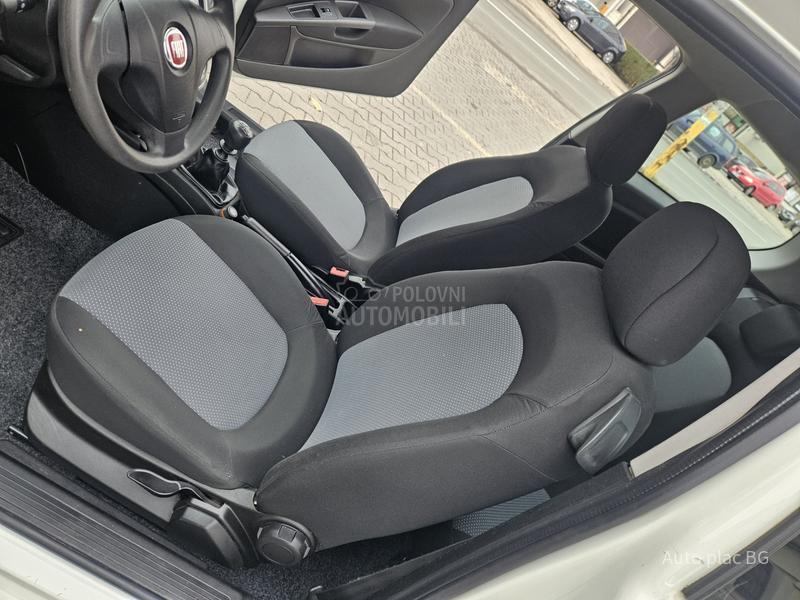 Fiat Grande Punto 1.2 8V BASE