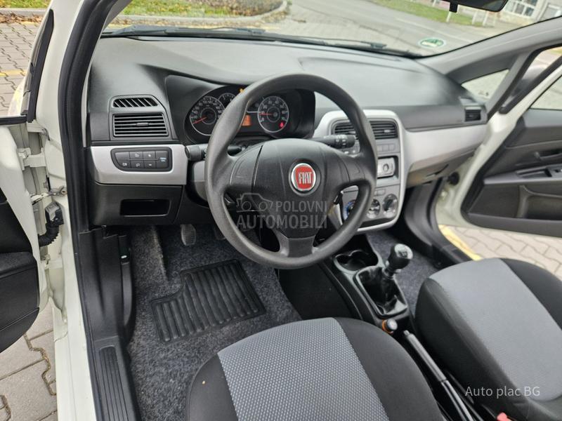Fiat Grande Punto 1.2 8V BASE