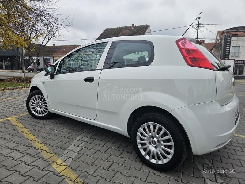 Fiat Grande Punto 1.2 8V BASE