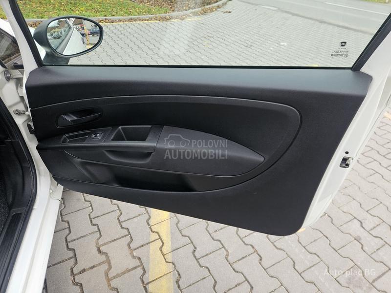 Fiat Grande Punto 1.2 8V BASE