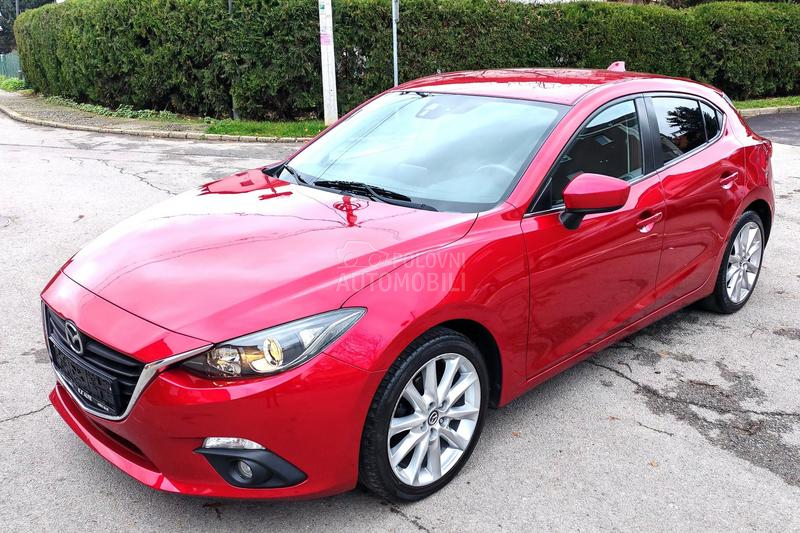 Mazda 3 //S A V R S E N A//