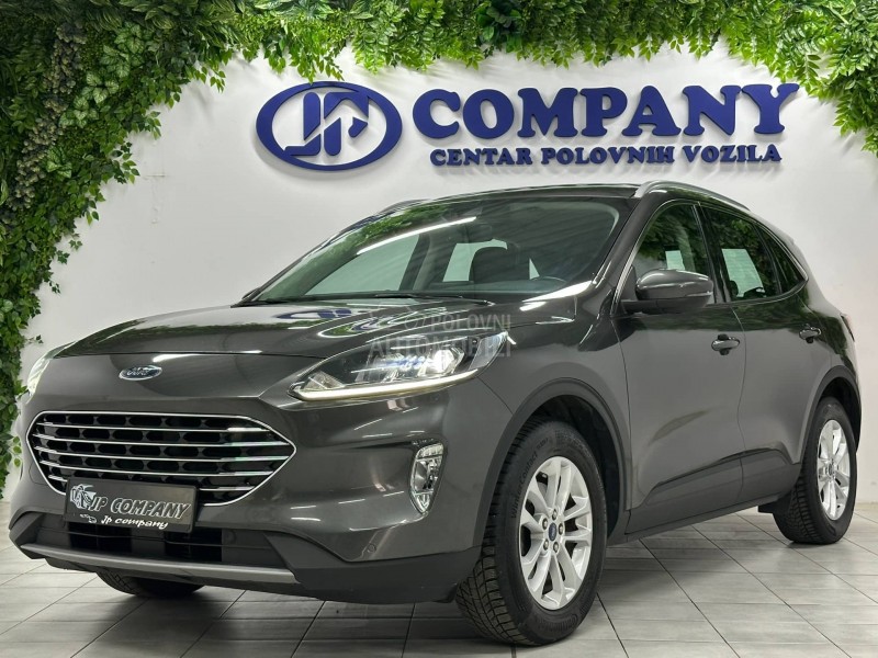 Ford Kuga 1.5 TDCI TITAN AUT