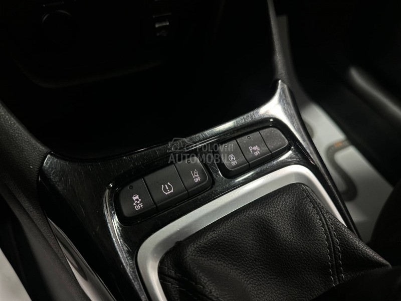 Opel Crossland X  1.5 CDTI INNOVATION