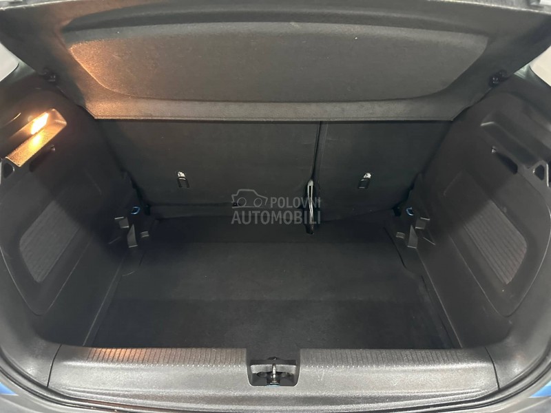 Opel Crossland X  1.2 INNOVATION AUT