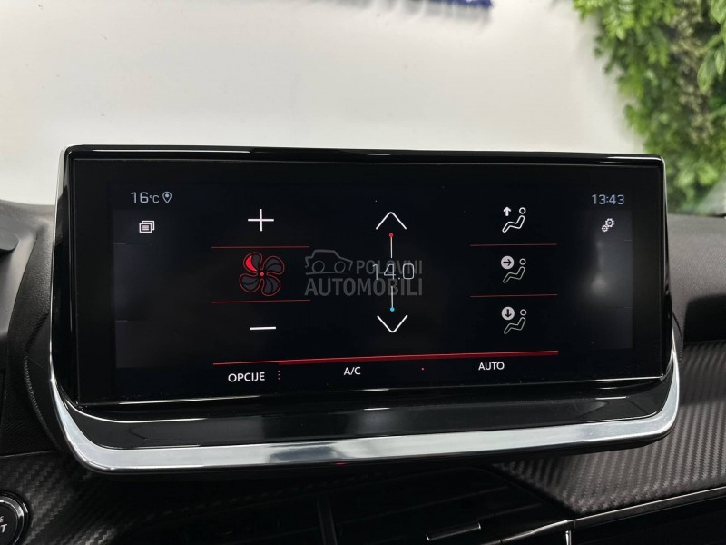 Peugeot 2008 1.2 ALLURE AUT