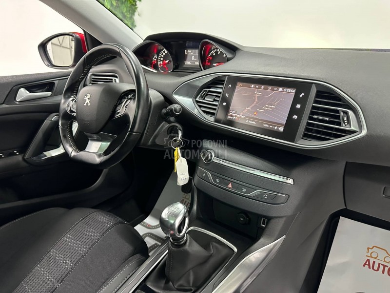 Peugeot 308 1.5 HDI ALLURE PAN