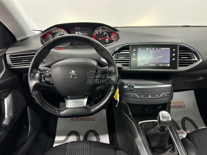 Peugeot 308 1.5 HDI ALLURE PAN