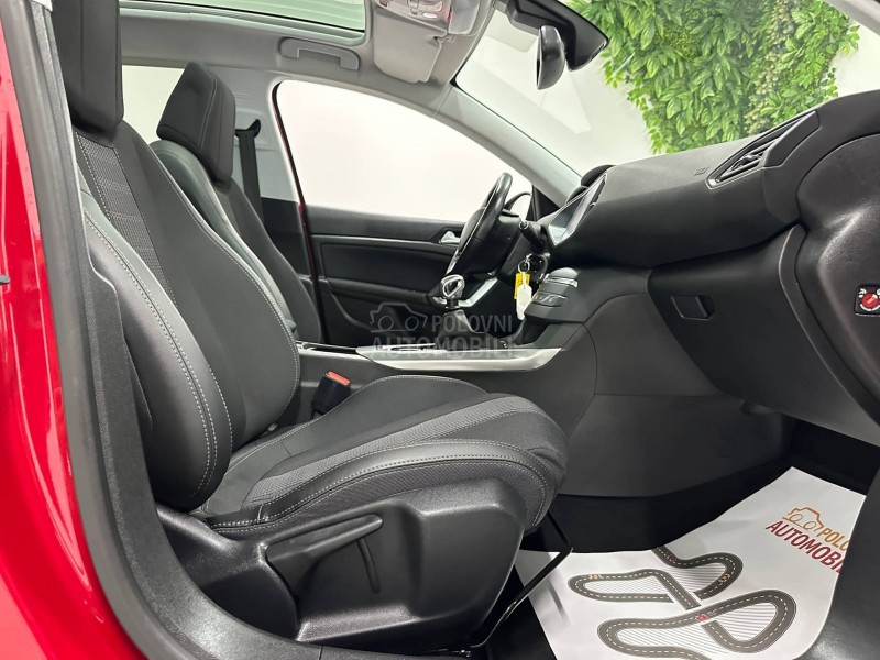 Peugeot 308 1.5 HDI ALLURE PAN