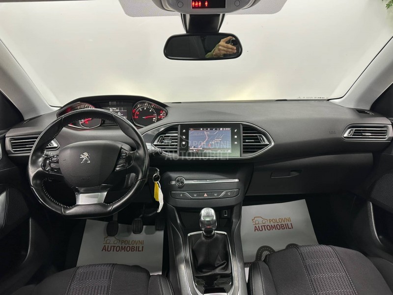 Peugeot 308 1.5 HDI ALLURE PAN