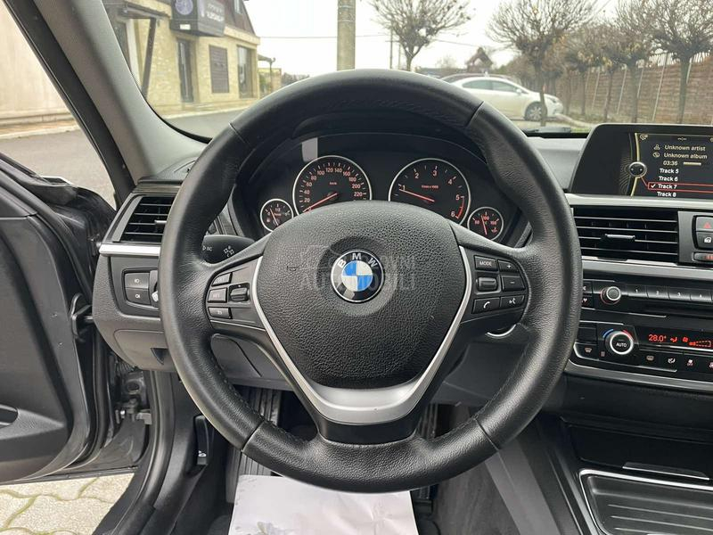 BMW 318 2,0 D LUXURY LINE