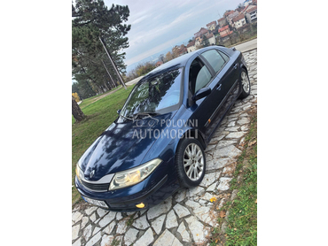 Renault Laguna 