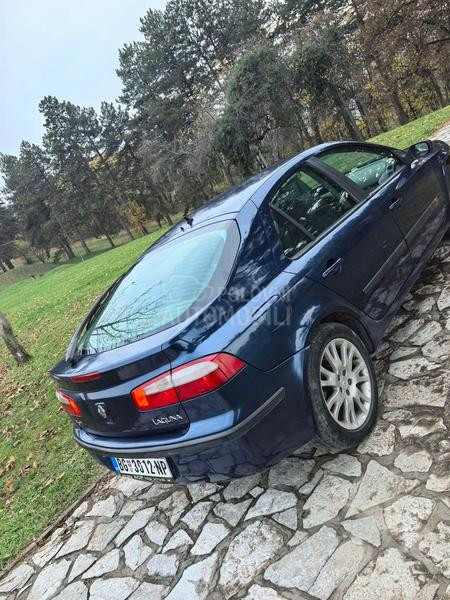 Renault Laguna 