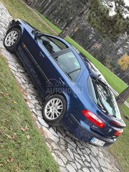Renault Laguna 