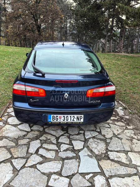 Renault Laguna 