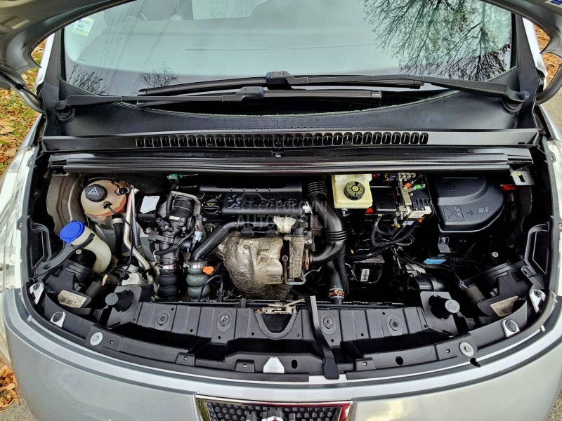 Peugeot 3008 1.6 HDI LUTKICAA