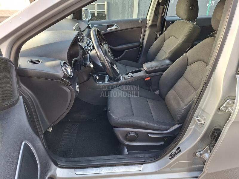Mercedes Benz B 180 CDI led.bixenon