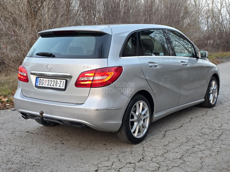 Mercedes Benz B 180 CDI led.bixenon