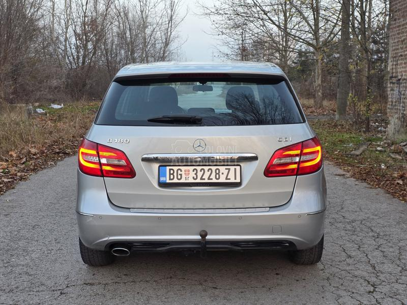 Mercedes Benz B 180 CDI led.bixenon