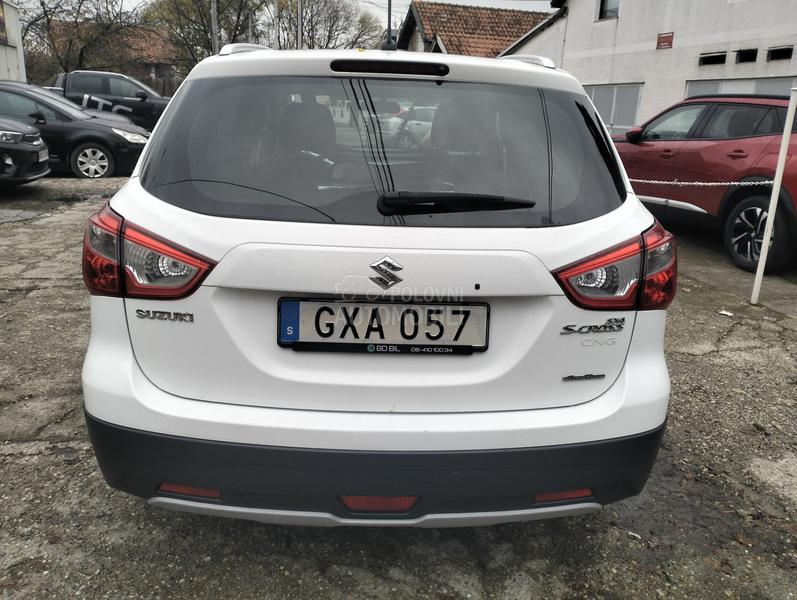 Suzuki SX4 S-Cross 1.6 m e t a n 4x4